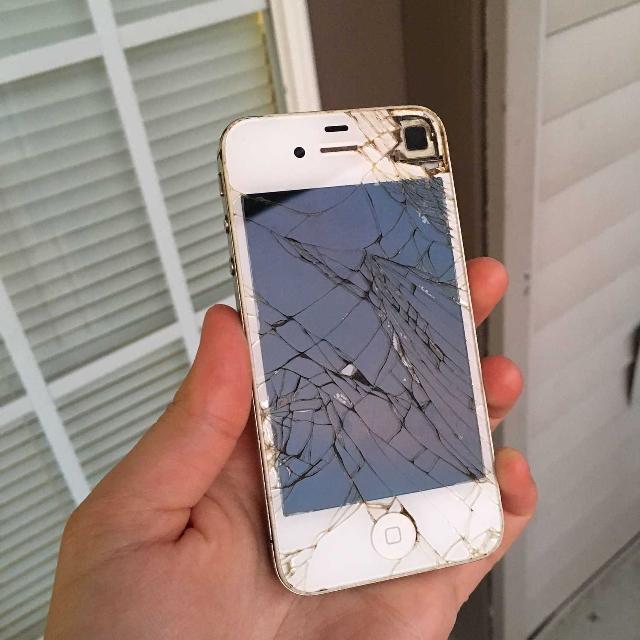iPhone 4 & 4S Screen Repair Expert Brisbane | Yorit Solutions - Yorit Blog